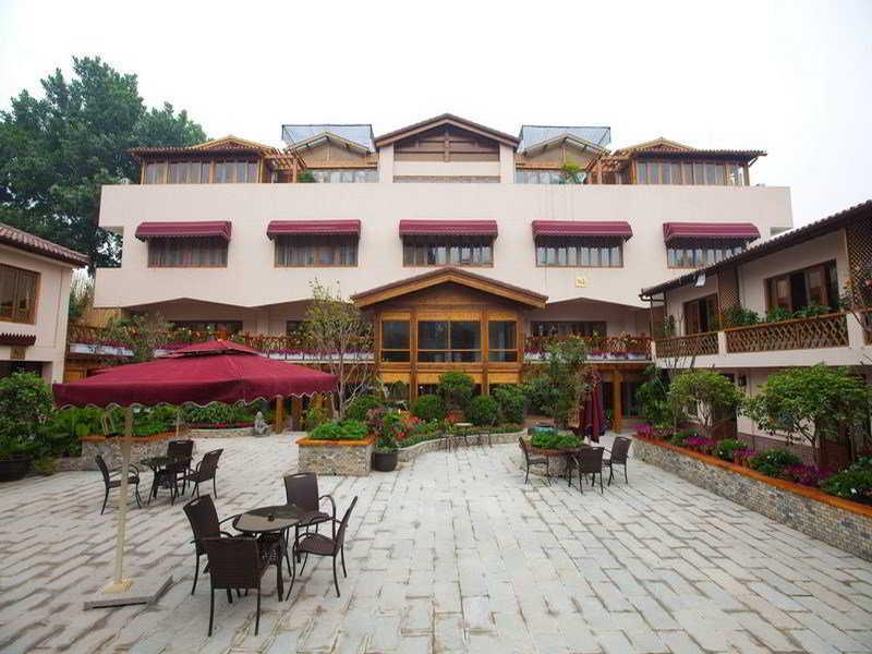 Beijing Red Wall Garden Hotel Wangfujing Amenities photo